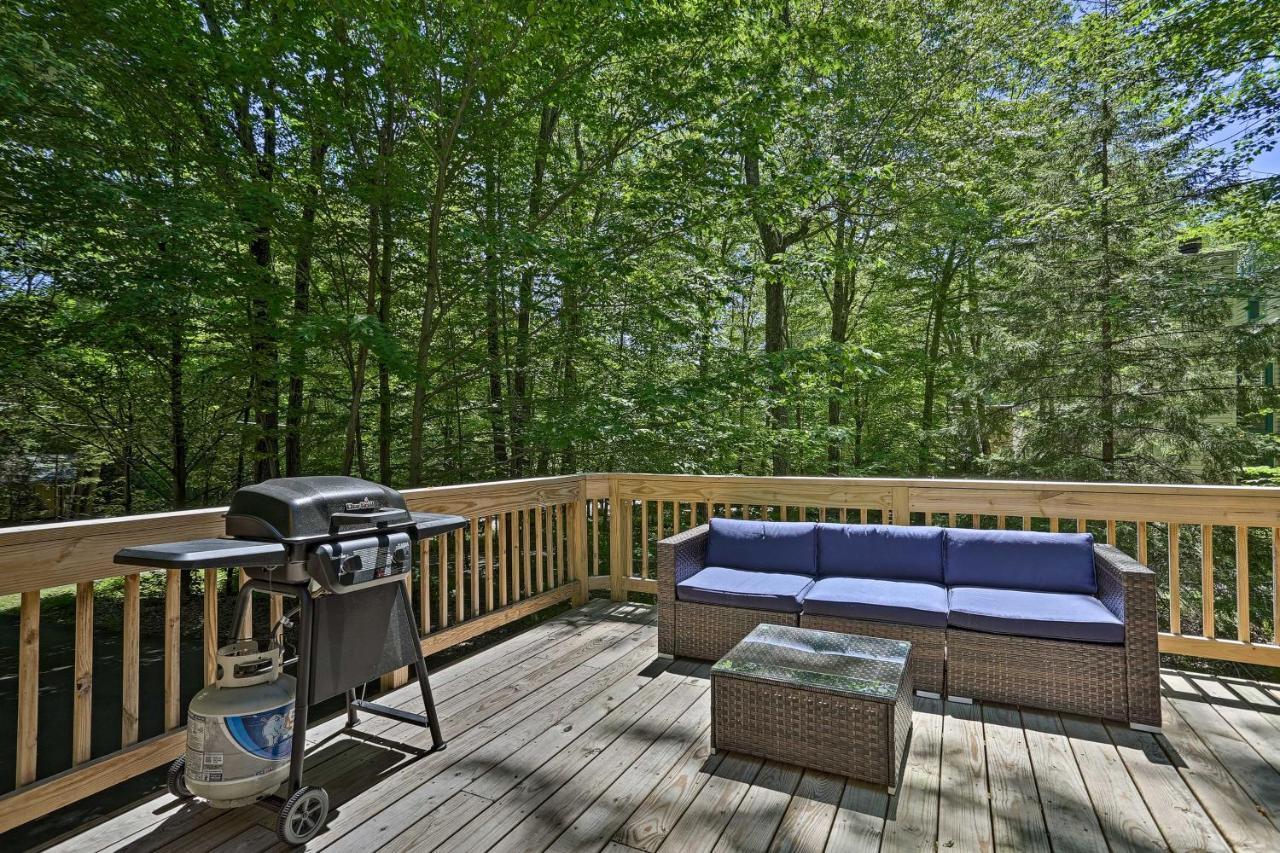 Bear Den Rustic Pocono Lake Home With Game Room! Εξωτερικό φωτογραφία