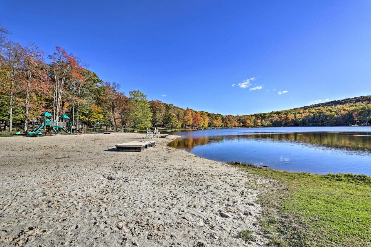 Bear Den Rustic Pocono Lake Home With Game Room! Εξωτερικό φωτογραφία